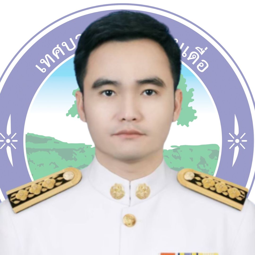 พันจ่าตรีนัทธพงศ์ น่วมนิ่ม